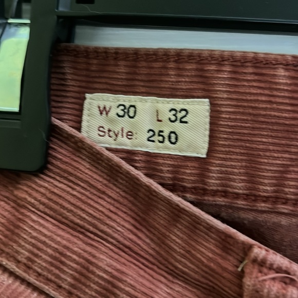 MEN’s J Crew Slim Fit Corduroy pants in size 30/32 - Picture 4 of 5